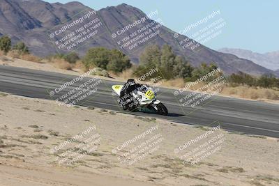 media/Oct-04-2025-CVMA (Sat) [[408bcdd6e4]]/Race 15-Femmewalla-Femmewalla UL/